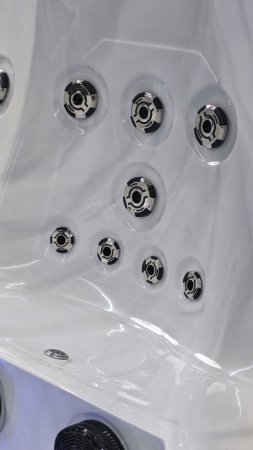 Переливной спа-бассейн Joyee Spa Lucerne (Чаша) Переливной спа-бассейн Joyee Spa Lucerne (Чаша)